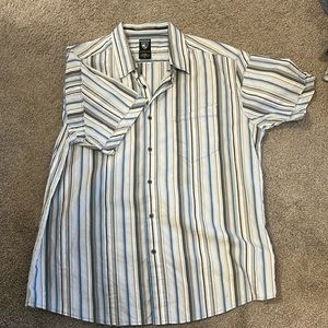 Men’s xl button down shirt
